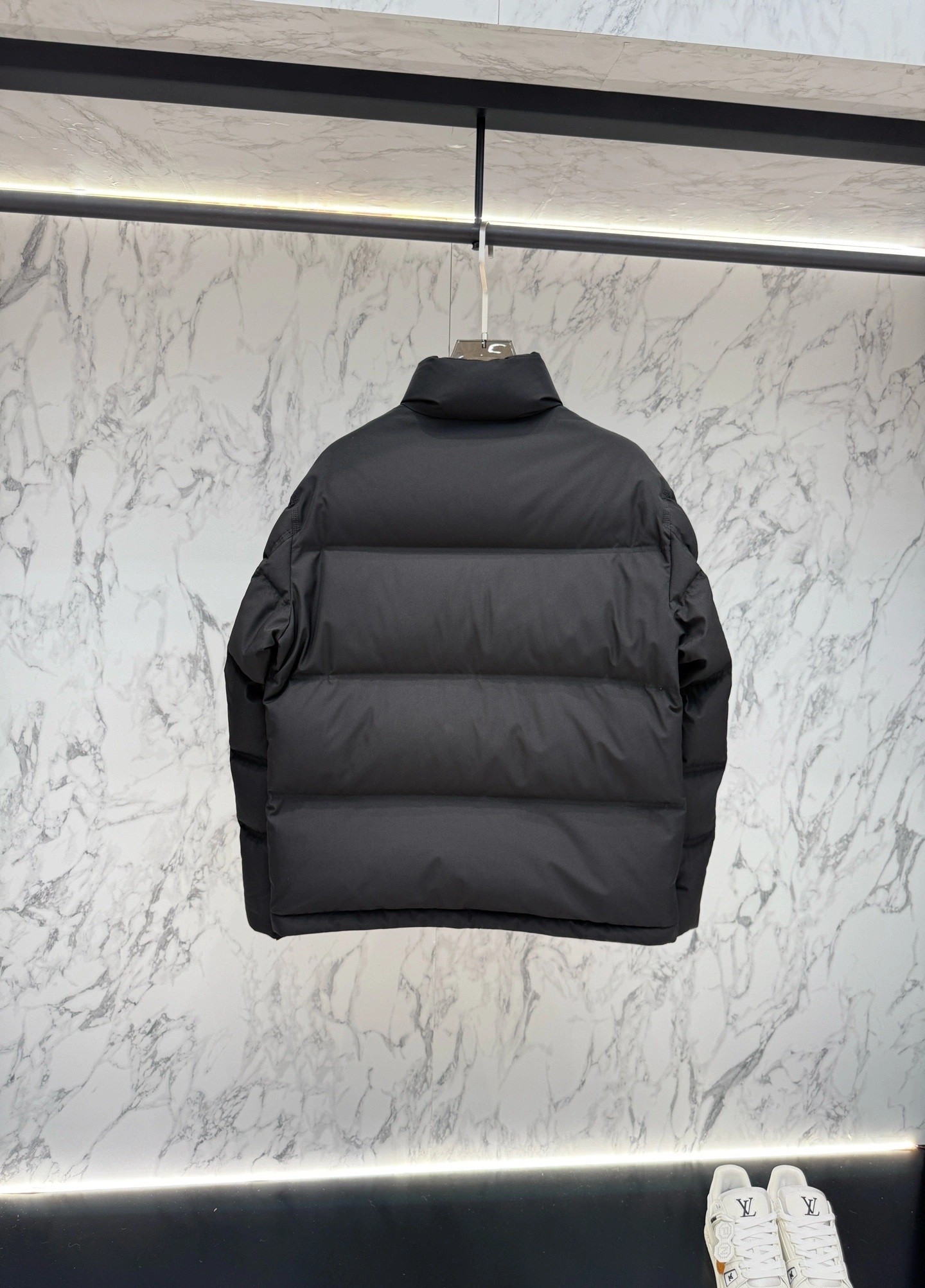 wg.luxury-- 7o9385r Down jacket item:E-F501J1031H